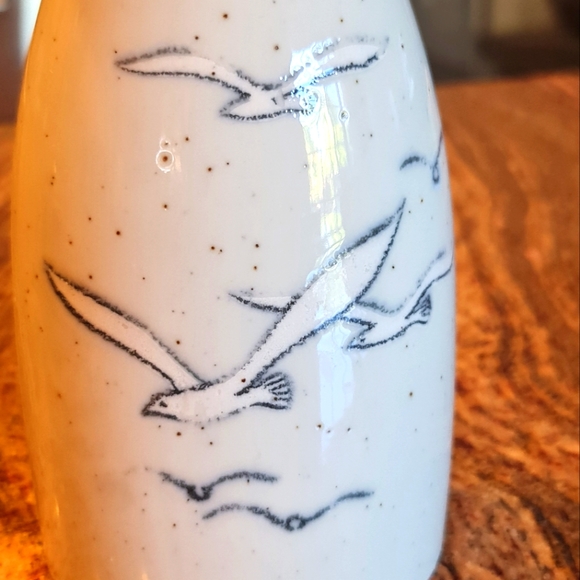 Vintage Otagiri Carafe with Seagulls - Picture 5 of 8